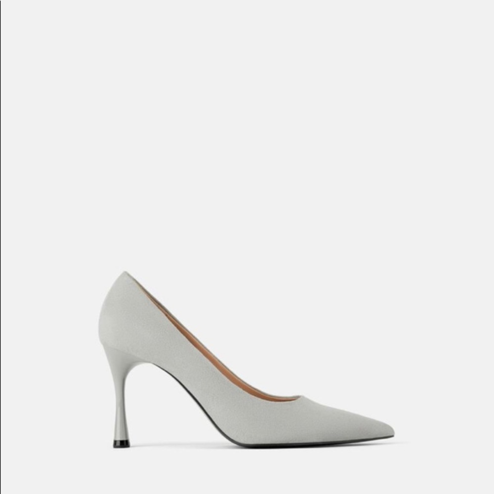 Ara round high heel shoes